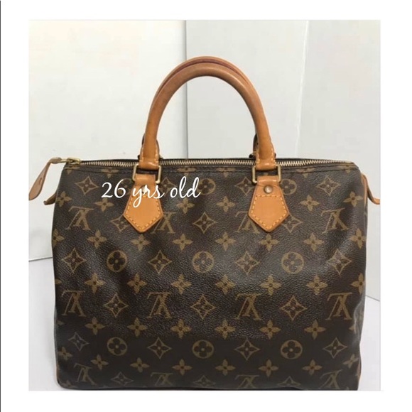 Louis Vuitton Handbags - Authentic Louis Vuitton speedy 30 monogram canvas
